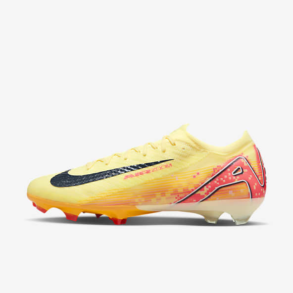 Scarpe da calcio arancioni. Nike IT